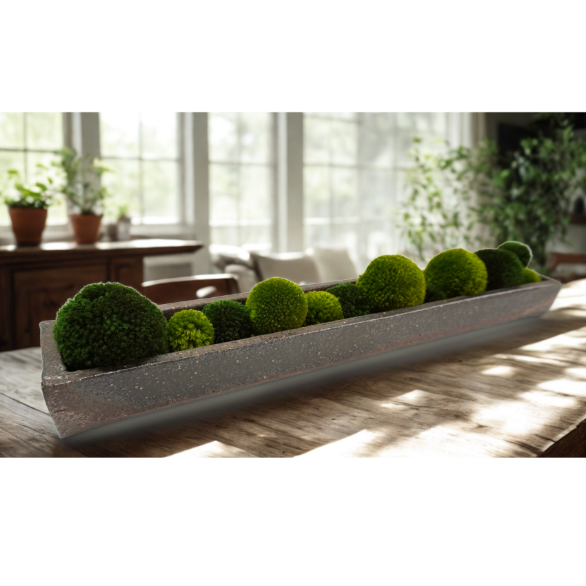 Japanese Shigaraki Pottery with Faux Moss – Zen-Inspired Decorative Piece