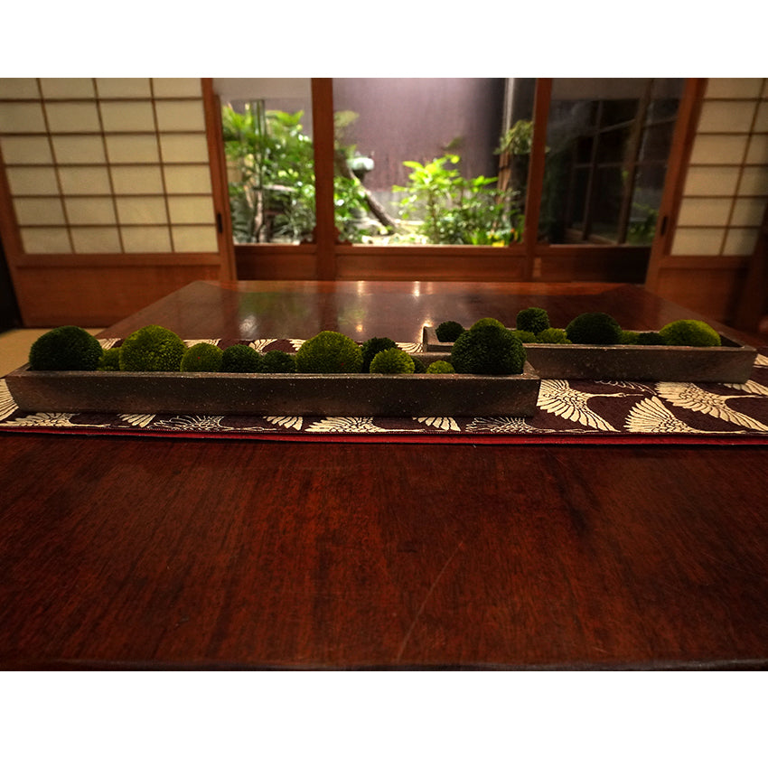 Japanese Shigaraki Pottery with Faux Moss – Zen-Inspired Decorative Piece