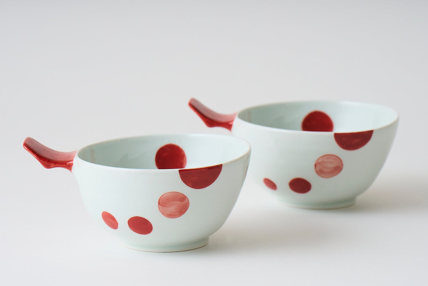 e-bowl with handle