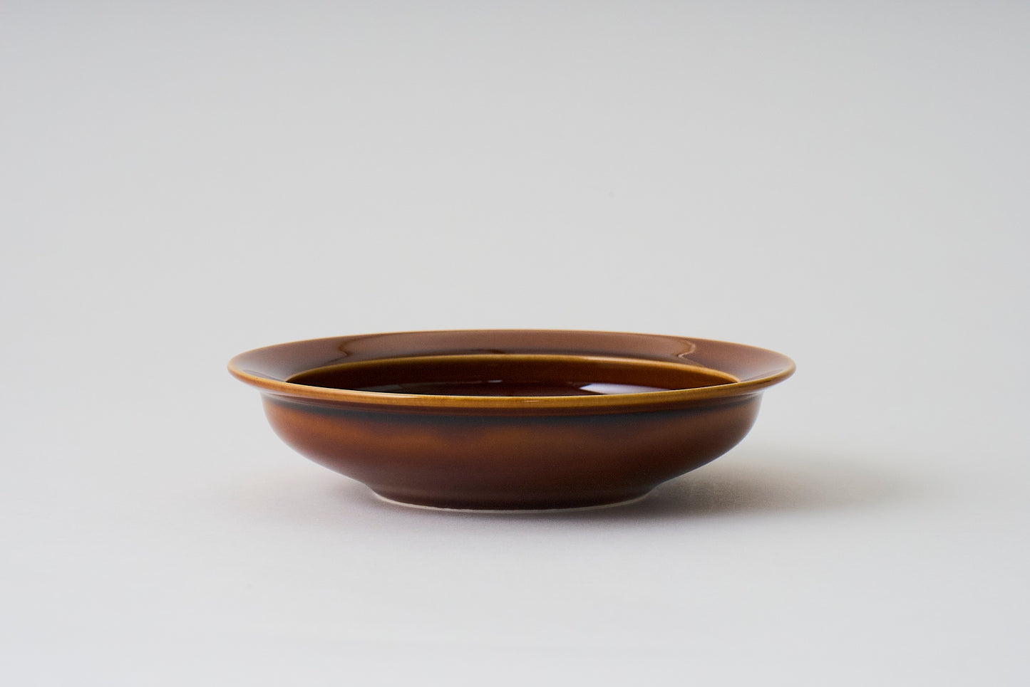 motte plate small