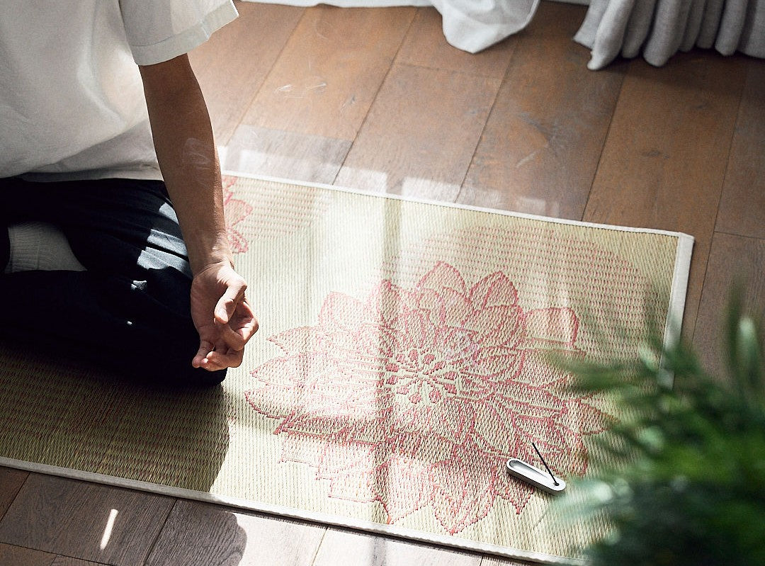 Elevate Your Practice with a Japanese Tatami Yoga Mat: The Natural Comfort of Igusa from Japan