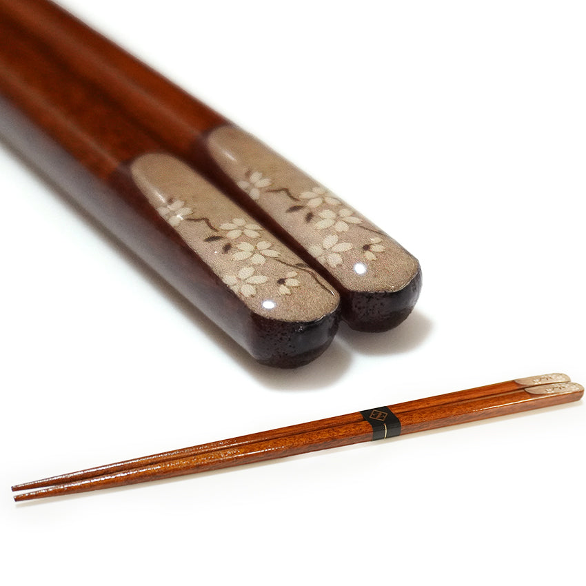 Japanese Wooden Chopsticks – Ukiyo-e, Sumo, Fuji & Sakura Designs – Natural Wood, Non-Slip, Hand-Friendly – Traditional Japanese utensils