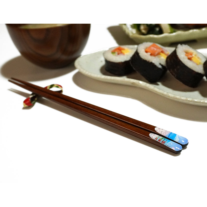 Japanese Wooden Chopsticks – Ukiyo-e, Sumo, Fuji & Sakura Designs – Natural Wood, Non-Slip, Hand-Friendly – Traditional Japanese utensils